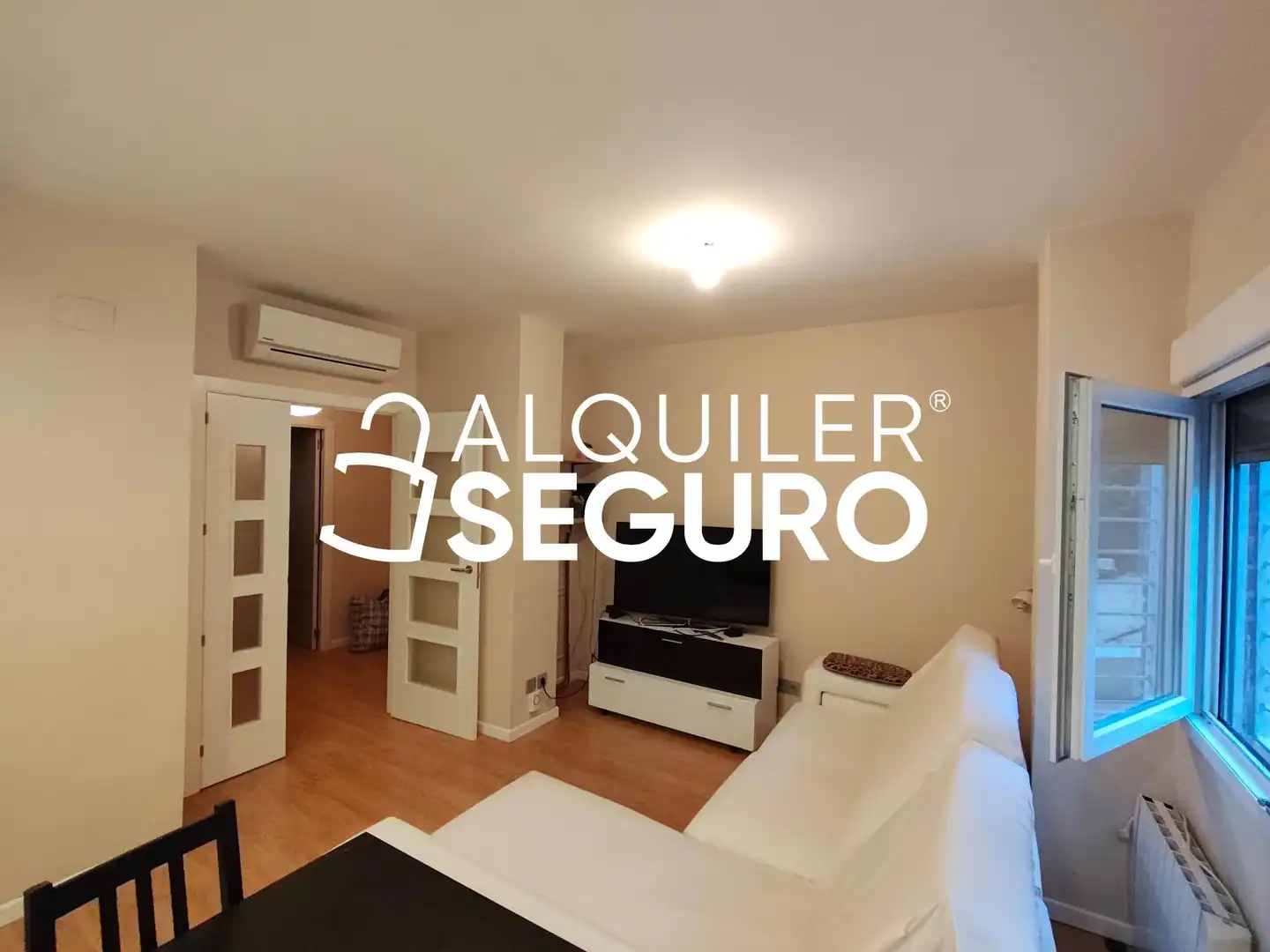 Piso con ascensor en alquiler en Fermin Caballero, imagen 4