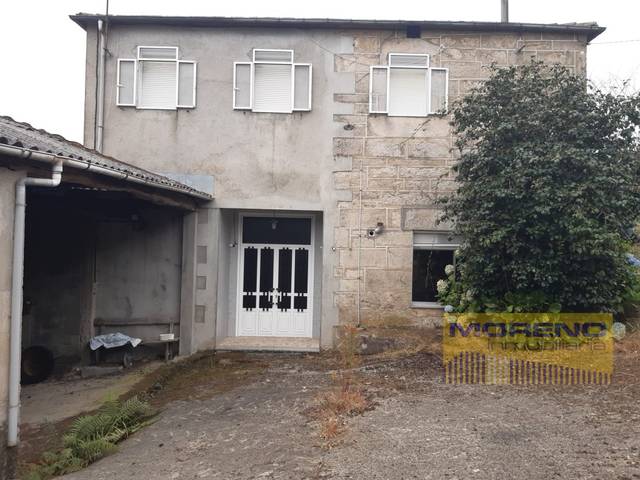 Finca rústica en Venta en Paradela