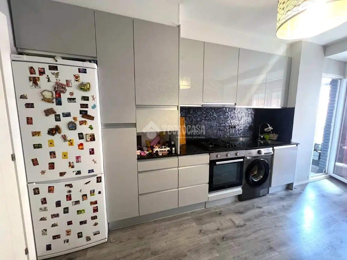 Kitchen of Flat for sale in Zaragoza  with Air Conditioner, Heating and Terrace