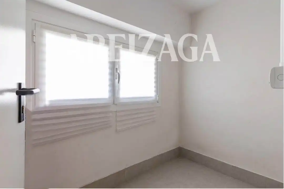 Habitación de Piso en venta en Donostia - San Sebastián  con Aire acondicionado, Calefacción y Terraza