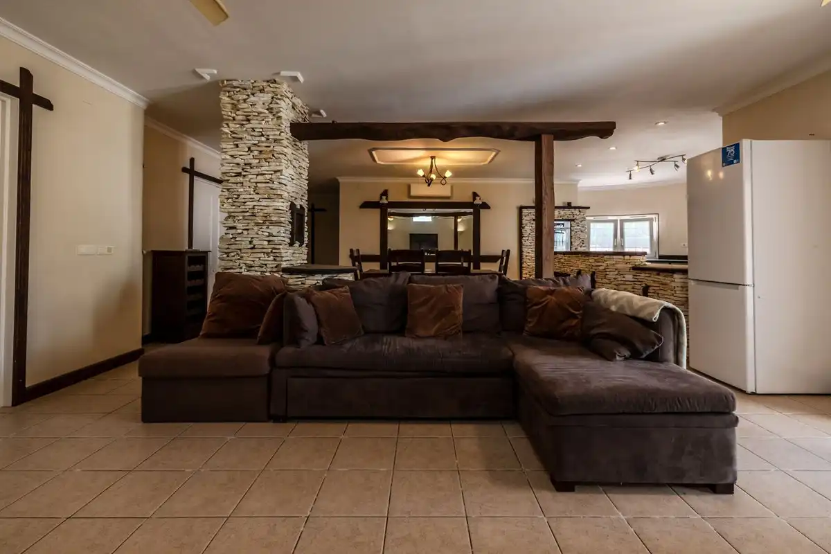 Sala d'estar de Casa o xalet en venda en Mijas amb Aire condicionat, Jardí privat i Terrassa