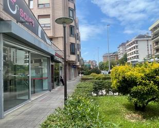 Vista exterior de Local en venda en Santander amb Terrassa