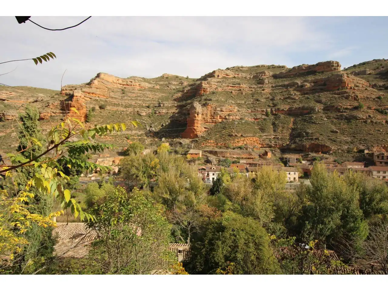 Vista exterior de Casa o xalet en venda en Arcos de Jalón amb Calefacció, Jardí privat i Terrassa