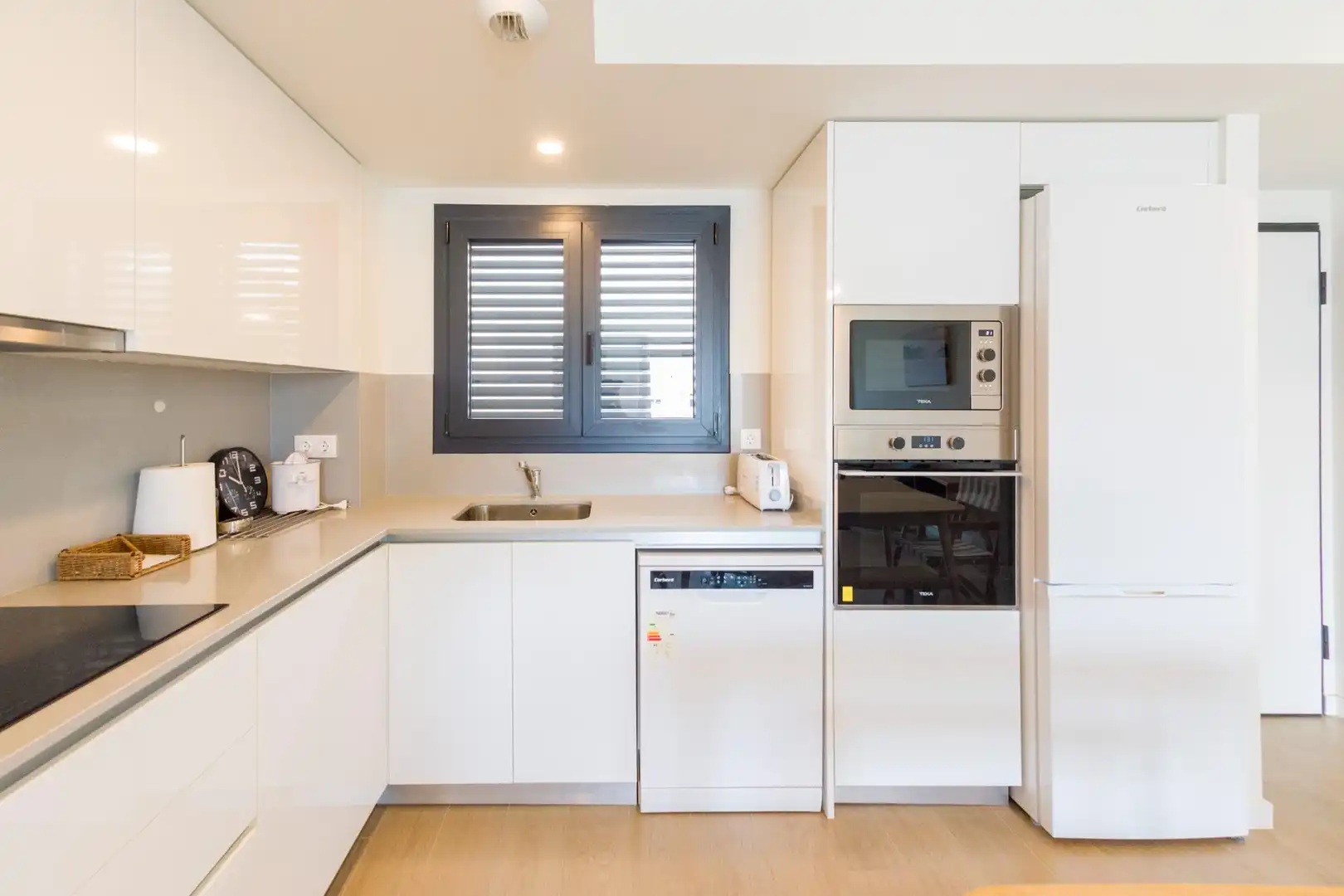 Cocina de Apartamento en venta en Castellón de la Plana / Castelló de la Plana con Aire acondicionado, Terraza y Trastero