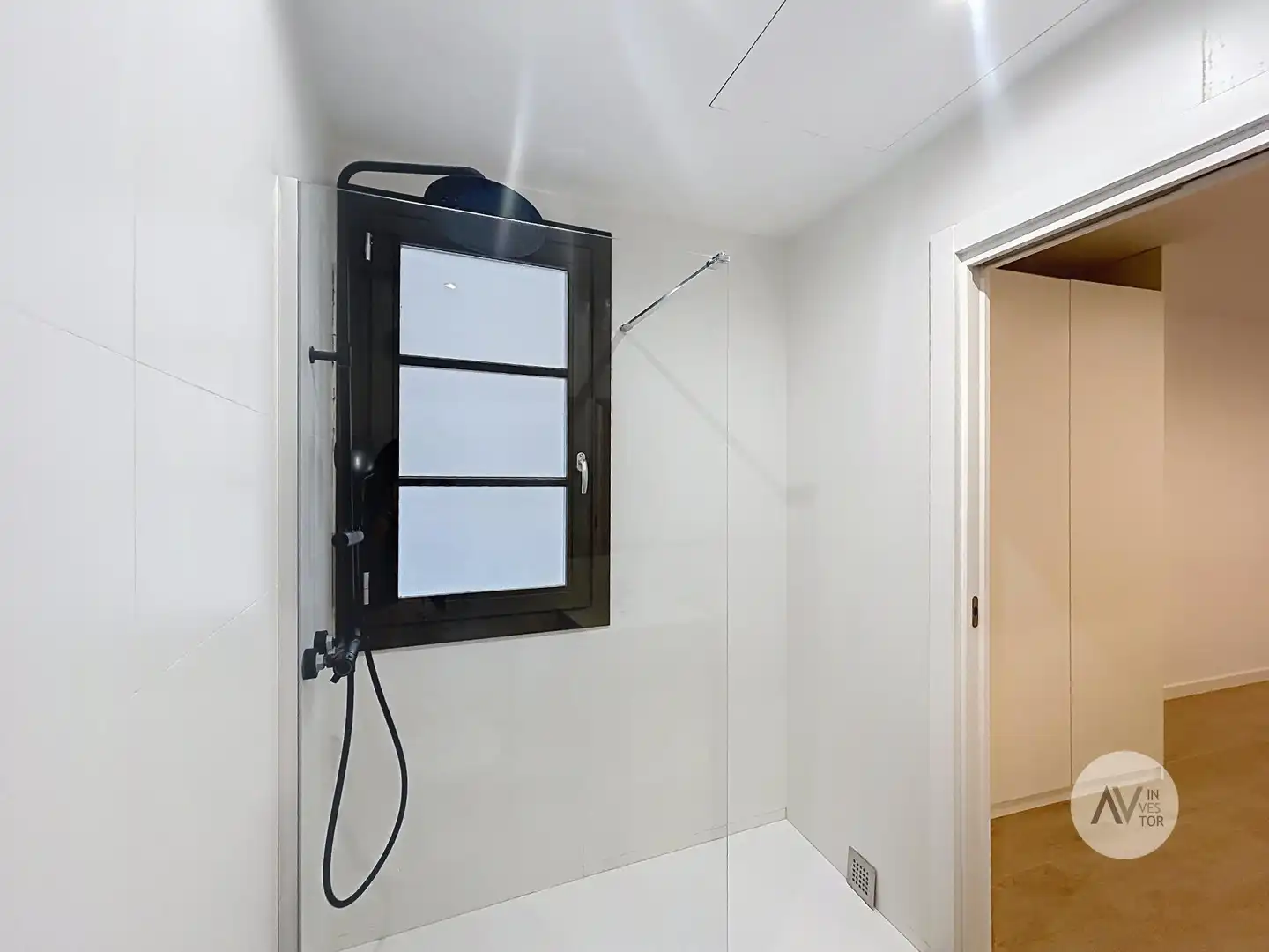 Baño de Apartamento en venta en Barcelona con Aire acondicionado, Calefacción y Balcón