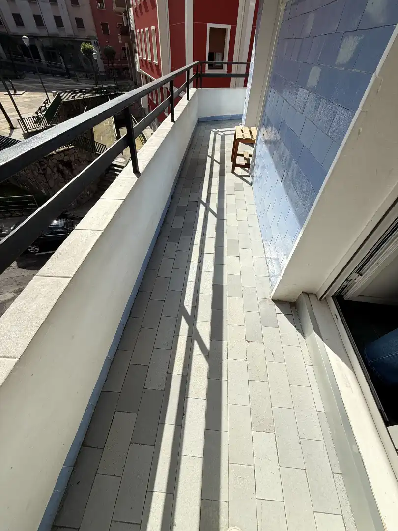 Terrassa de Pis en venda en Bilbao  amb Calefacció, Terrassa i Moblat
