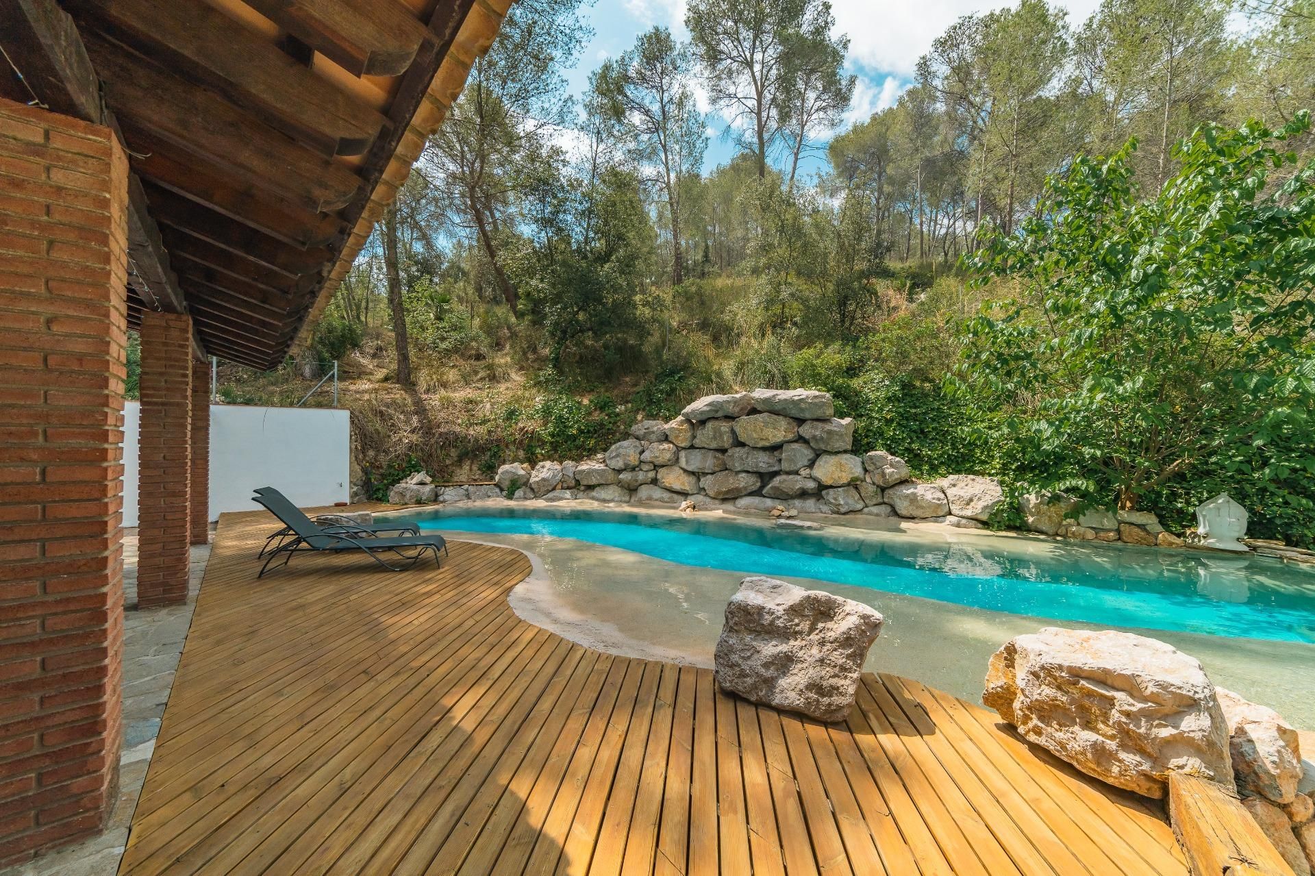 Piscina de Edifici en venda en Olivella