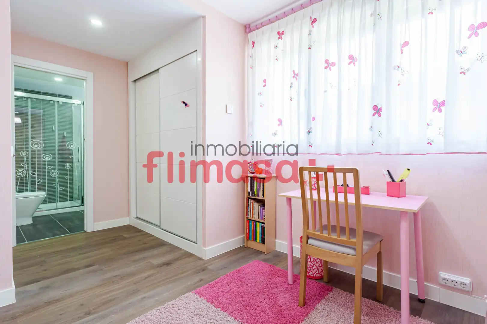 Bedroom of Detached homes for sale in Villaviciosa de Odón  with Air Conditioner, Heating and Private garden