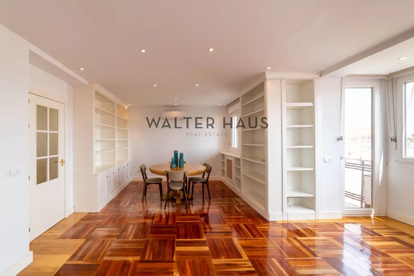 Penthouse with lift for sale in Calle de Alonso Cano, imagen 2