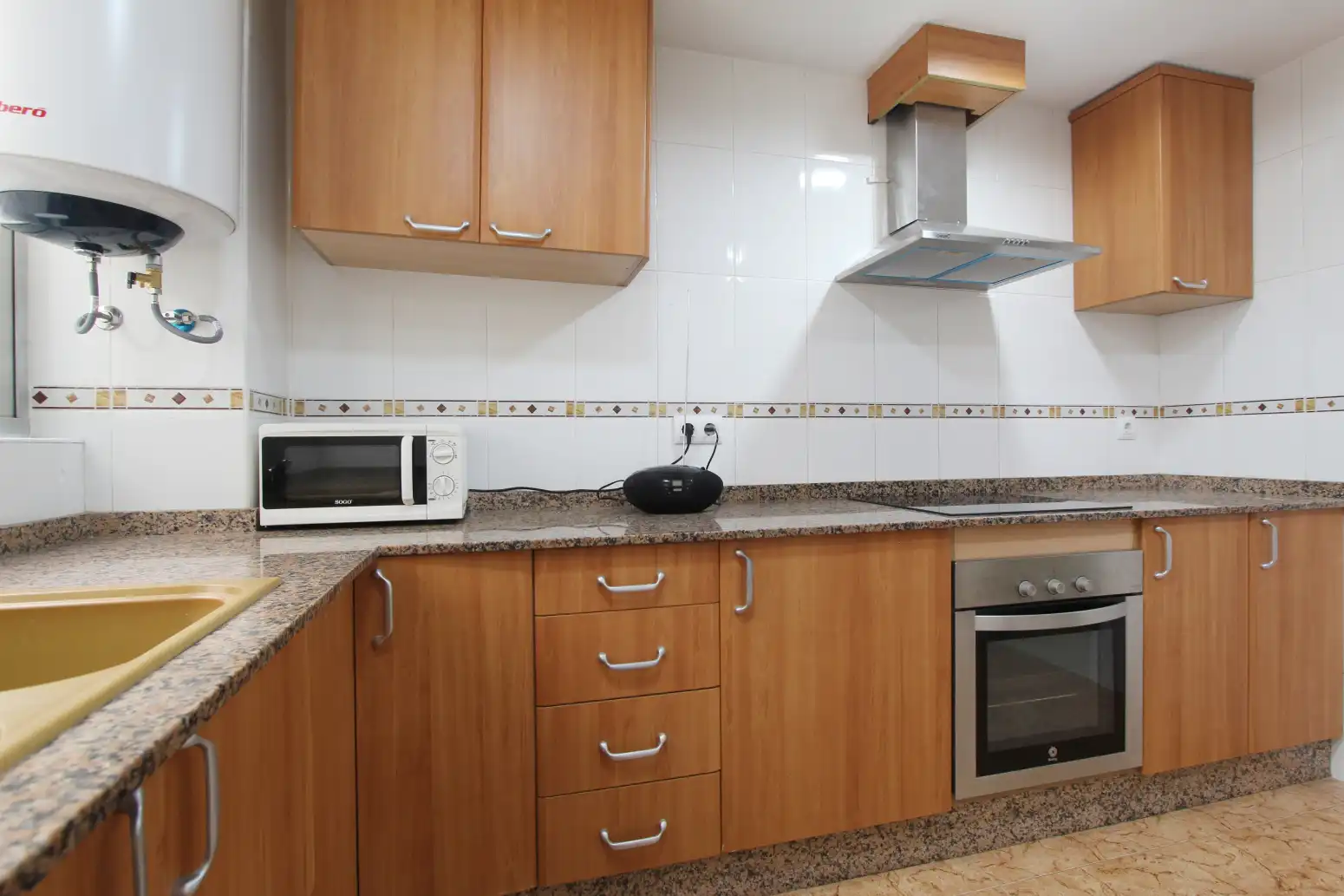Cocina de Piso de alquiler en Alaquàs con Aire acondicionado, Calefacción y Amueblado
