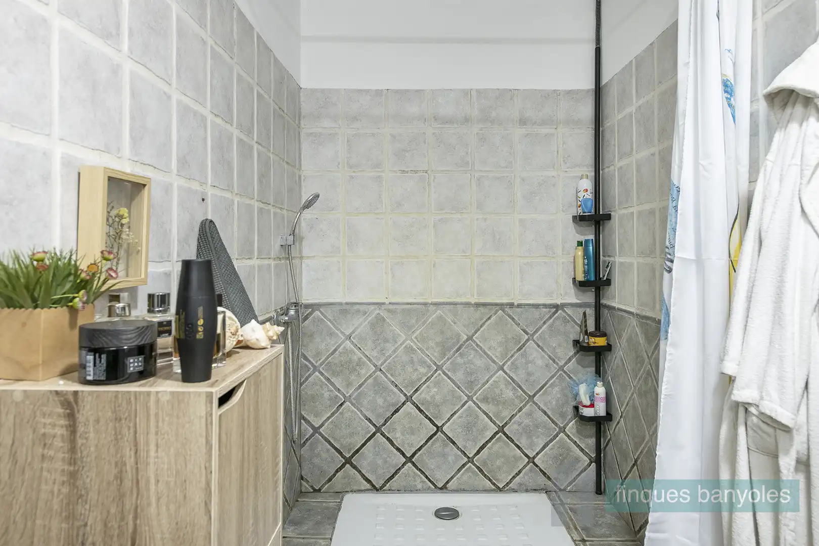 Bathroom of Country homes for sale in Porqueres  with Heating, Private garden and Terrace