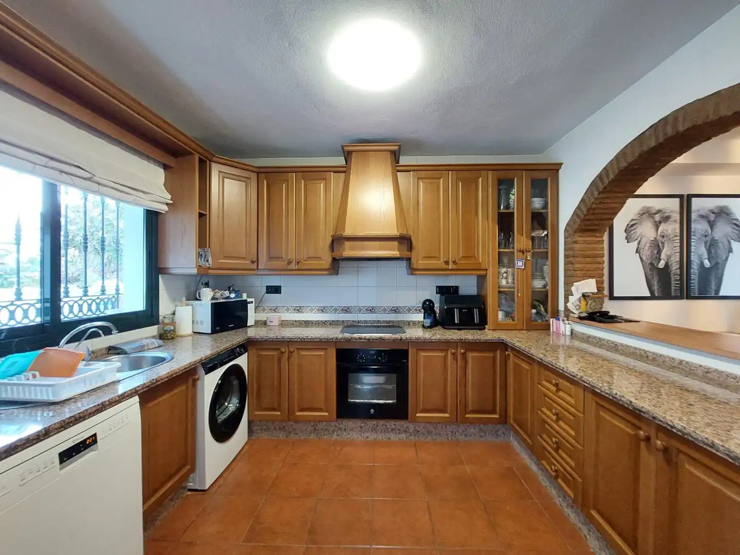 Kitchen of Detached homes for sale in Benahavís  with Air Conditioner, Heating and Private garden