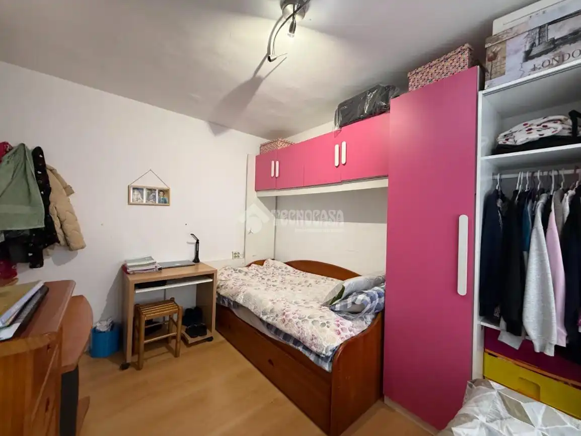Habitación de Piso en venta en Gijón 