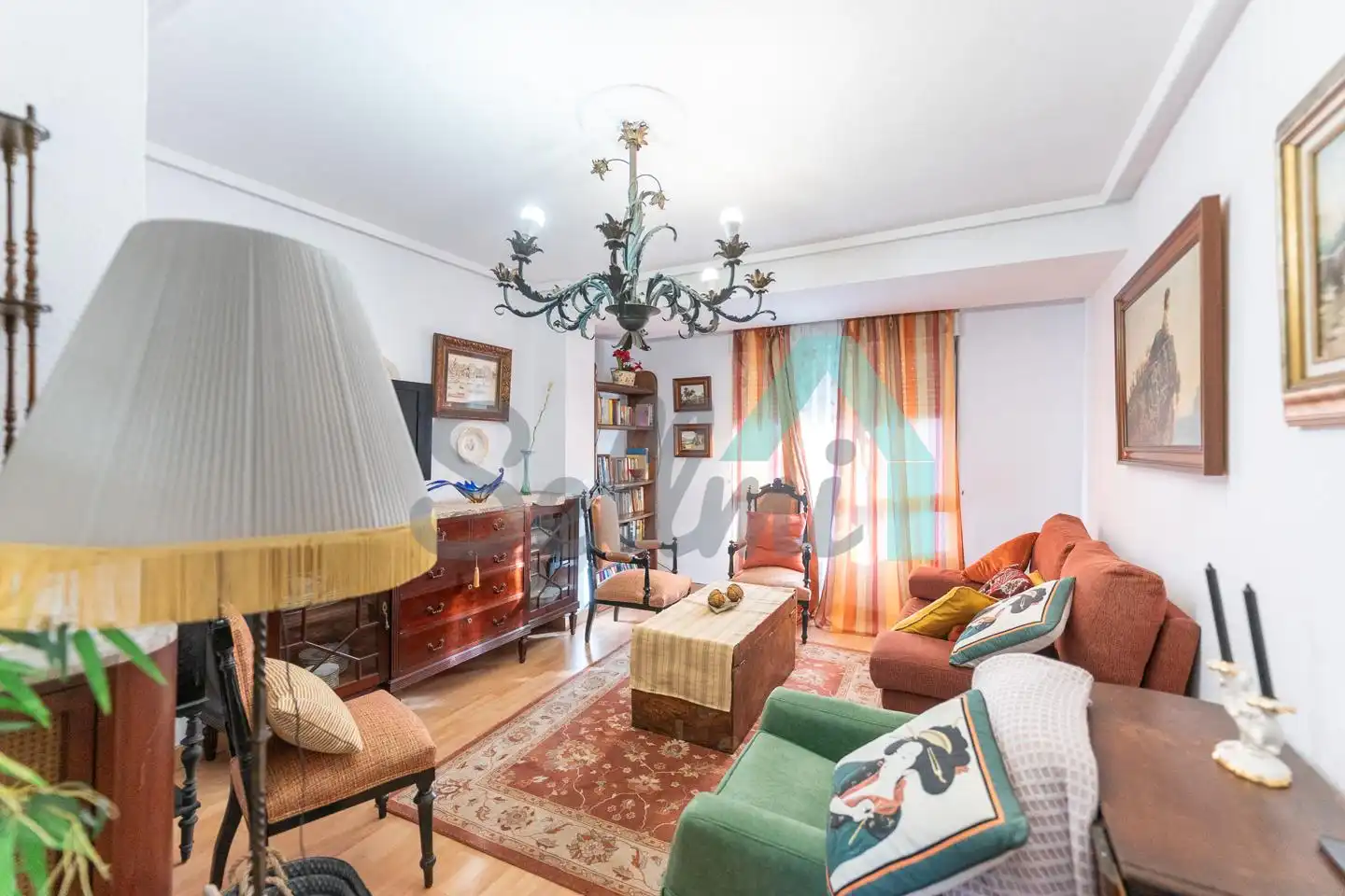 Living room of Flat for rent in Gijón   with Heating, Furnished and Internet
