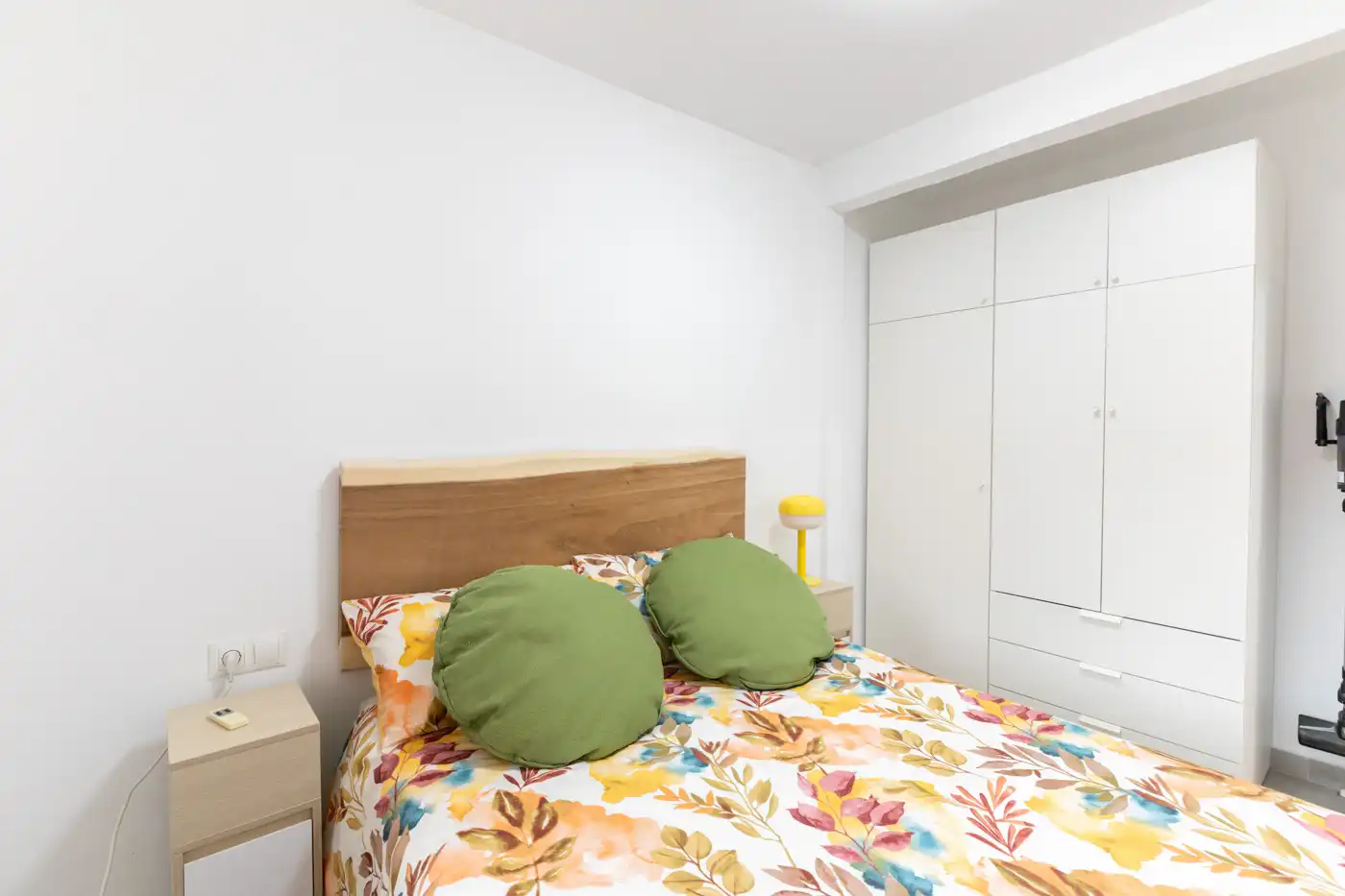 Schlafzimmer von Wohnung zur Miete in Madrid mit Klimaanlage, Heizung und Möbliert