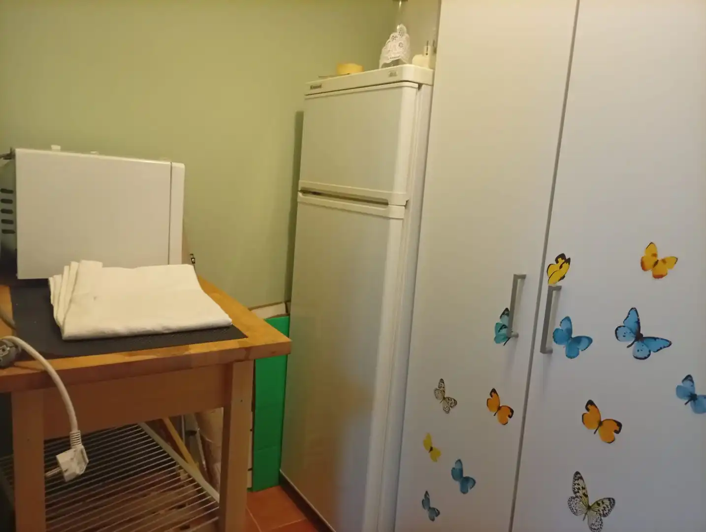 Kitchen of Commercial properties for sale in Arroyo de la Encomienda  with Air Conditioner