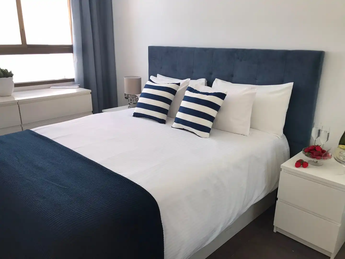 Habitación de Apartamento de alquiler en Adeje con Terraza, Amueblado y Lavadora