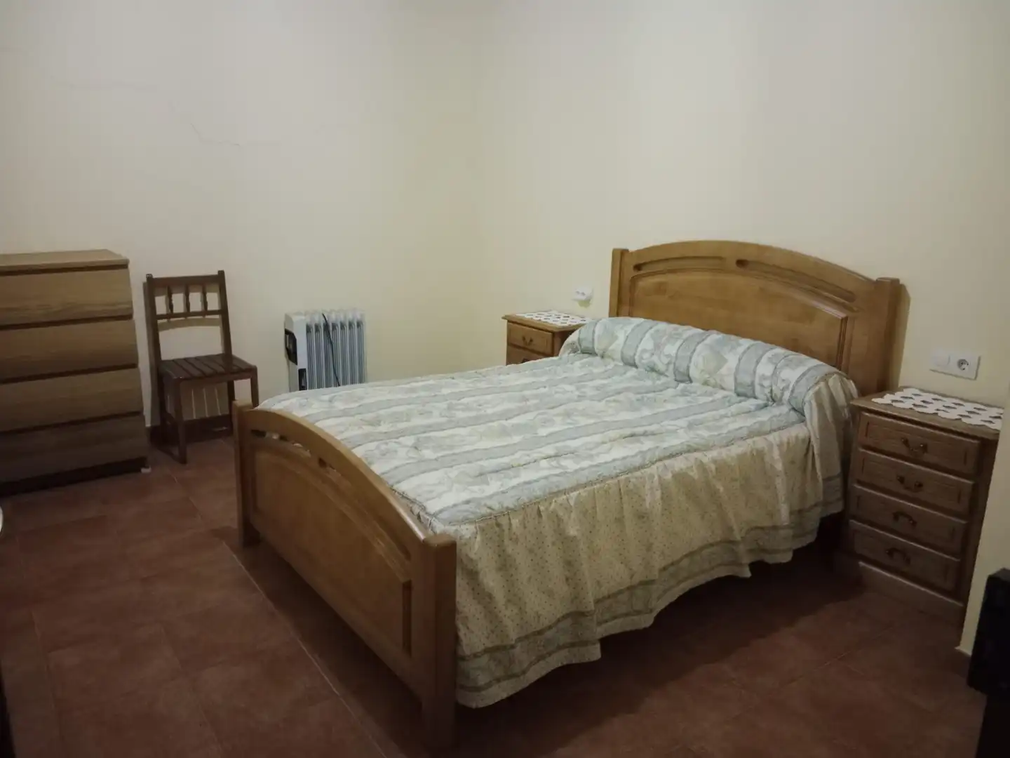 Habitación de Finca rústica en venta en Becerreá con Jardín privado y Amueblado