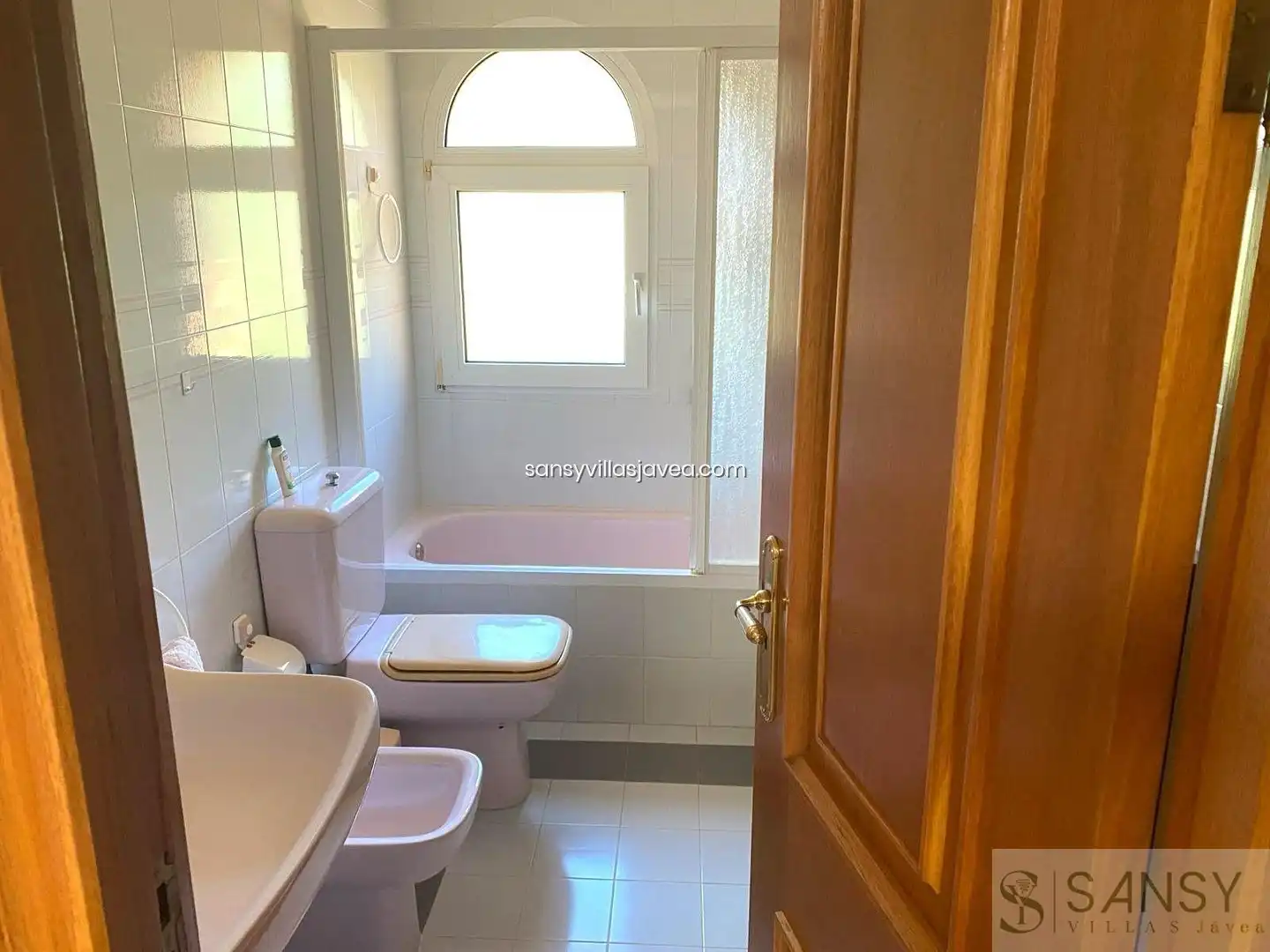 Bathroom of Houses for sale in Jávea / Xàbia  with Air Conditioner, Storage room and Furnished