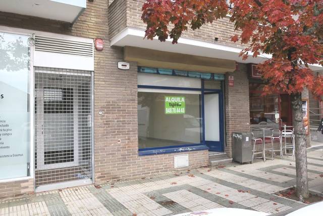 Local comercial en Alquiler en Calle PEDRO I, 10 en Iturrama