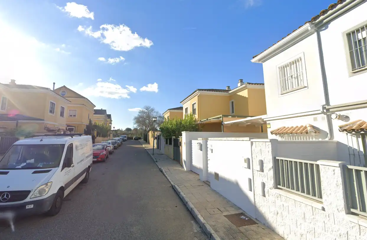 Chalet en venta en Arrope