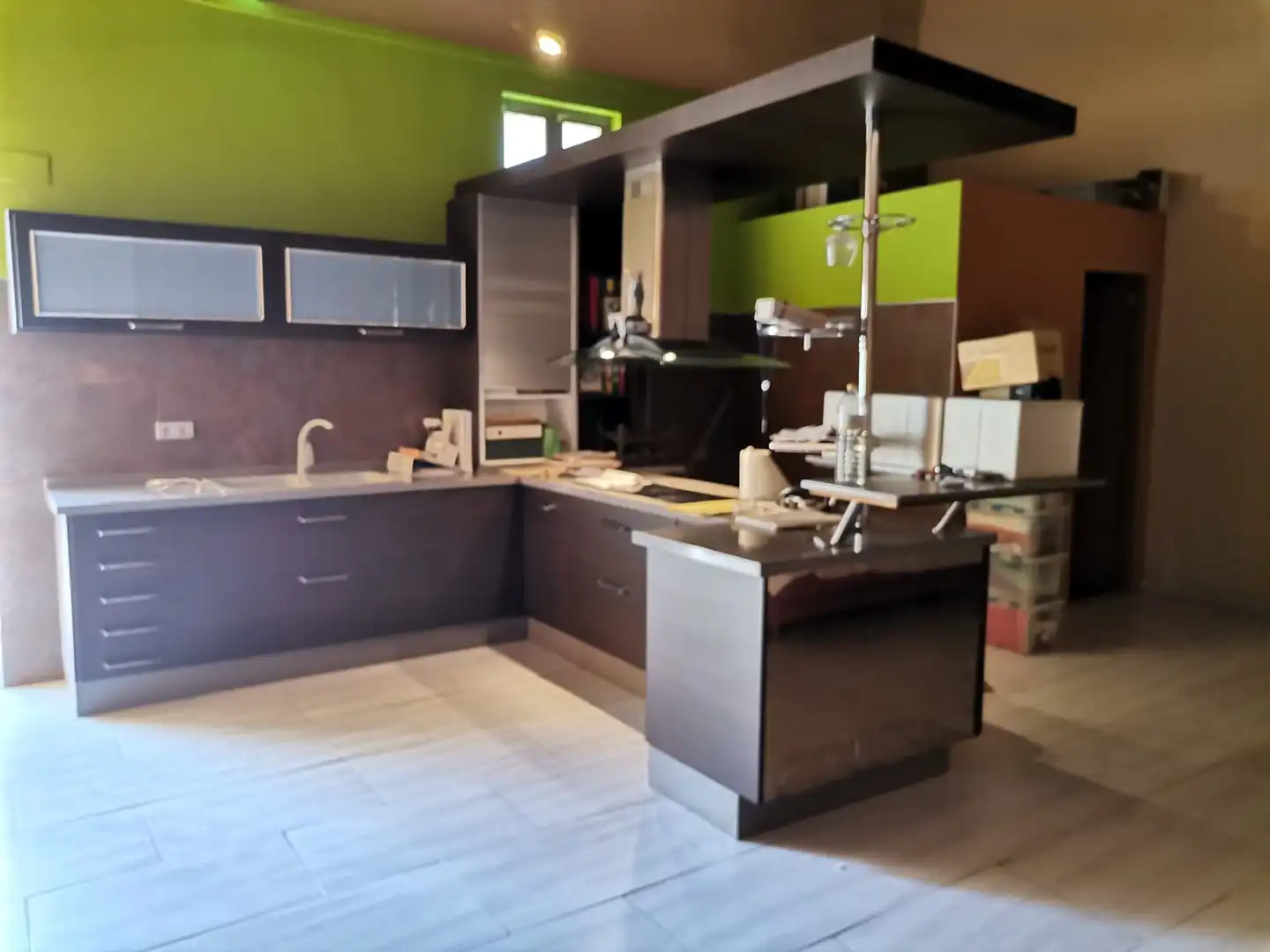 Cocina de Local en venta en Benetússer