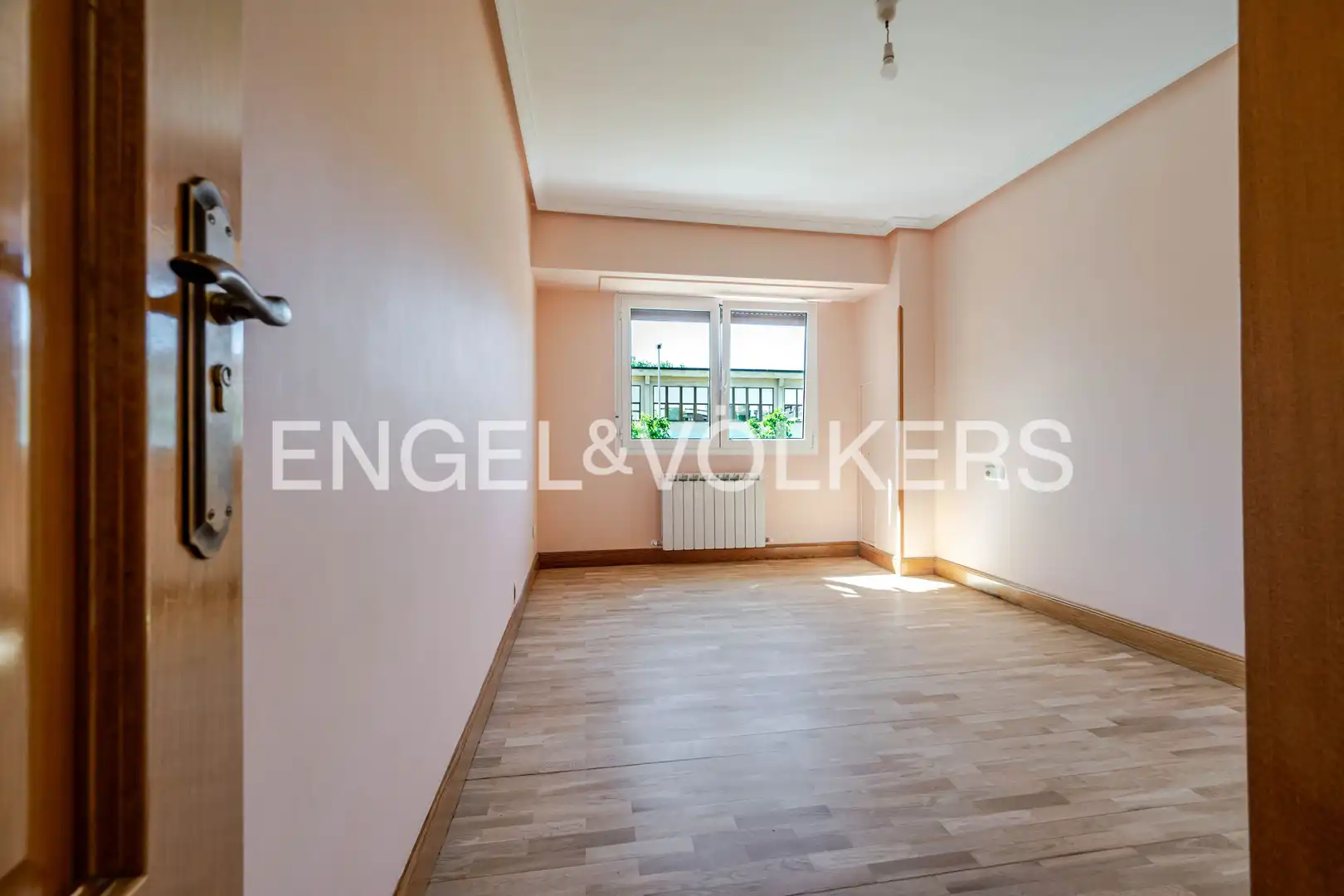 Habitación de Piso en venta en Hernani con Calefacción y Balcón