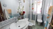 Bathroom of Flat for sale in Portugalete