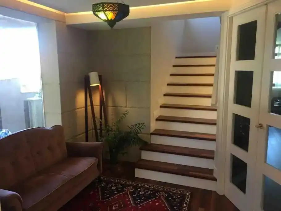 Casa o xalet de lloguer en Vigo  amb Piscina i Balcó