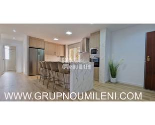 Kitchen of Flat for sale in  Valencia Capital  with Heating