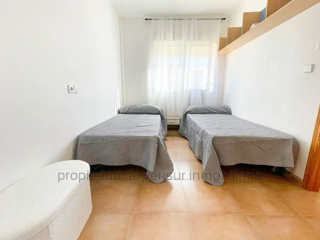 Dormitori de Apartament de lloguer en Águilas