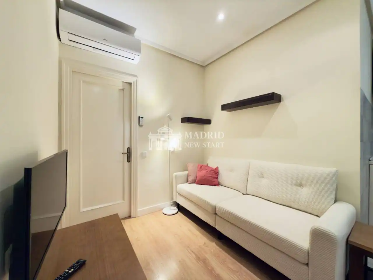 Habitación de Piso de alquiler en Madrid con Aire acondicionado, Calefacción y Trastero