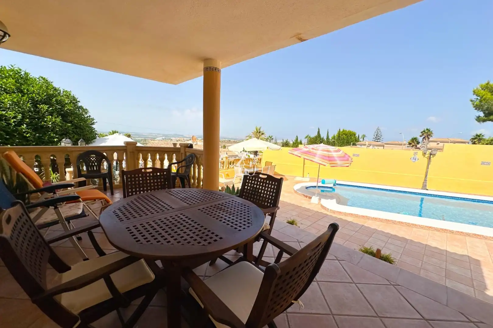 Terrasse von Country house zur Miete in San Miguel de Salinas mit Klimaanlage, Privatgarten und Terrasse
