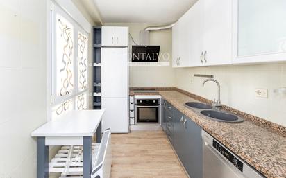 Kitchen of Single-family semi-detached for sale in Atarfe