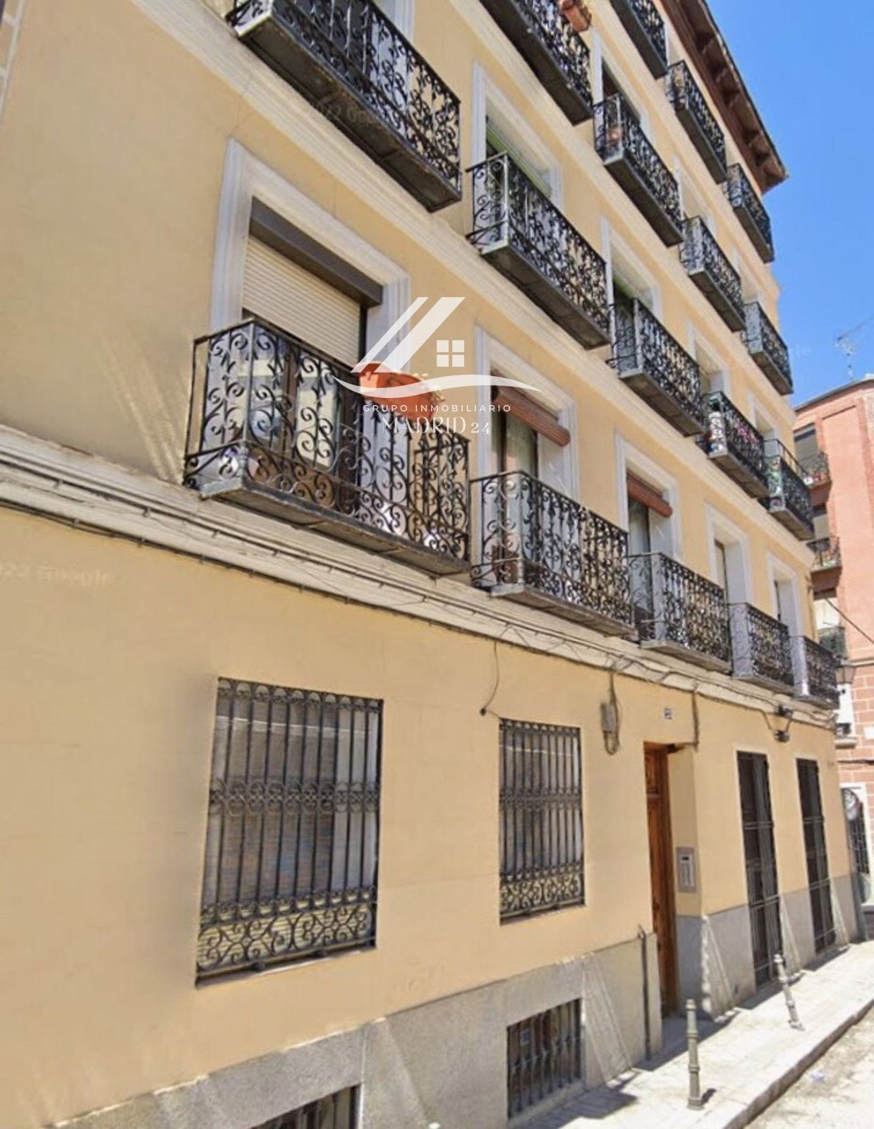 Balcony of Flat for sale in  Madrid Capital  with Air Conditioner and Furnished