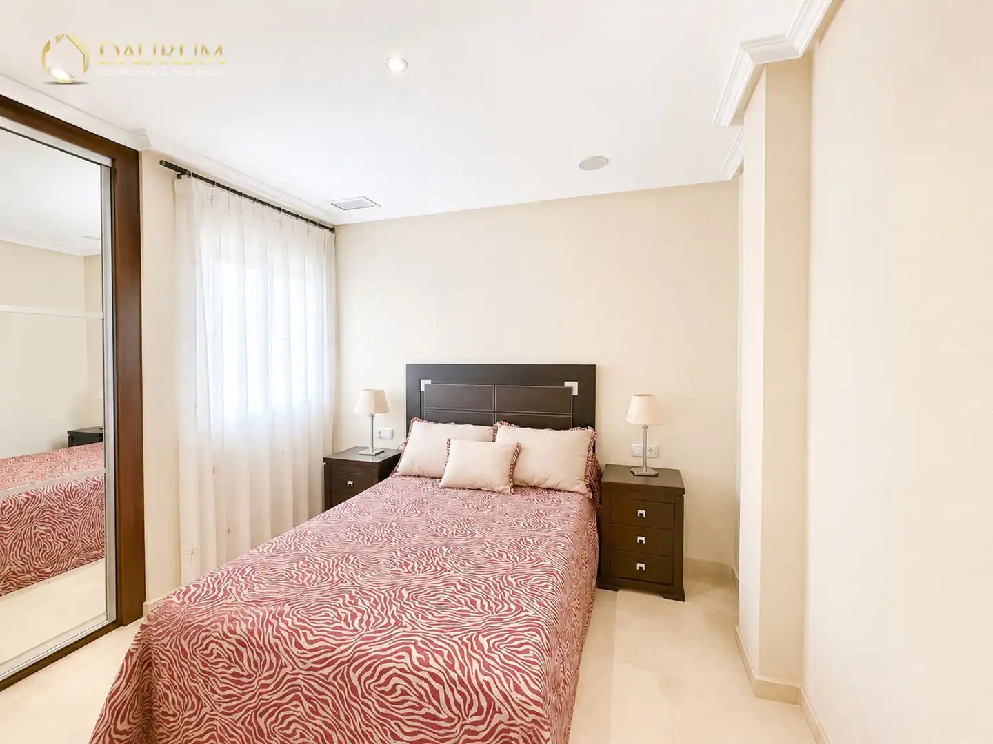 Flat for rent in Calle La Torre, Plaza Crevillente - Antiguos Juzgados - El Asilo