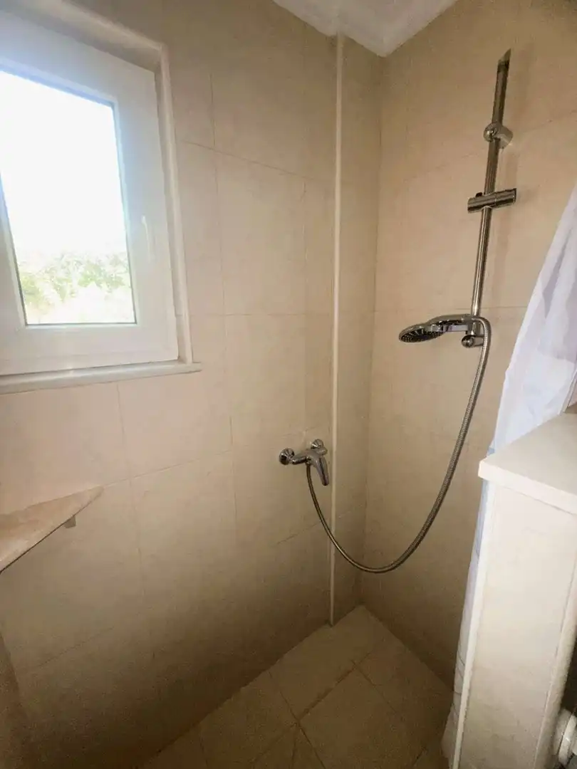 Bany de Casa o xalet en venda en Alhaurín de la Torre amb Aire condicionat, Calefacció i Terrassa
