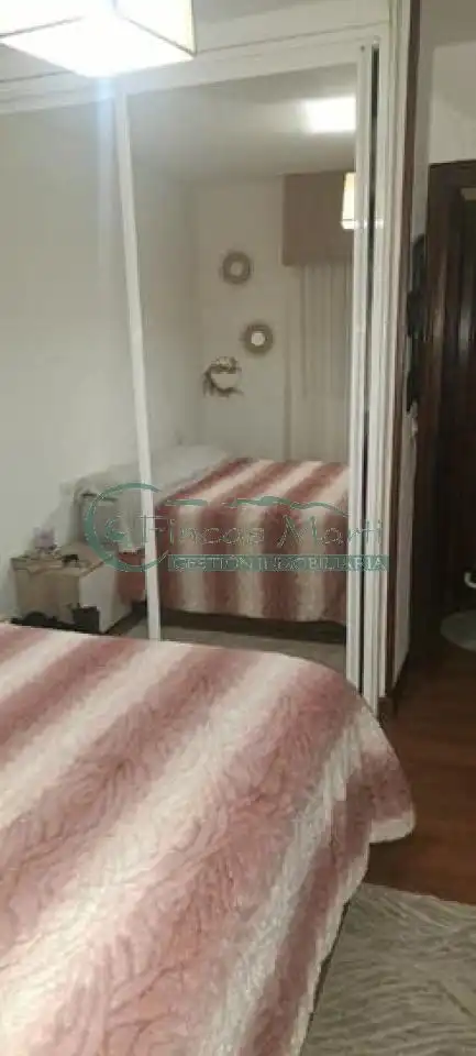 Habitación de Piso en venta en Vigo  con Trastero y Amueblado