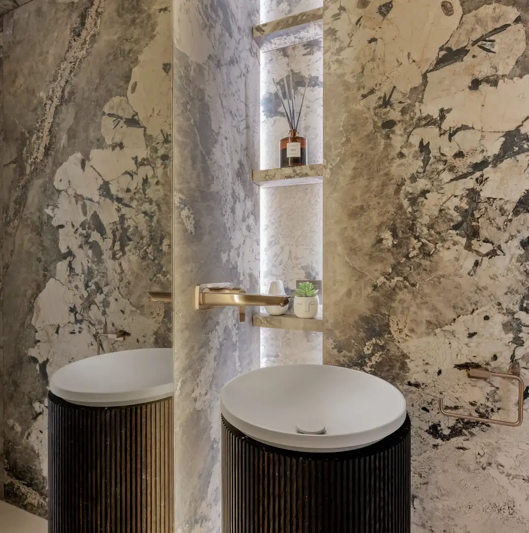 Baño de Ático en venta en Marbella con Aire acondicionado, Calefacción y Terraza