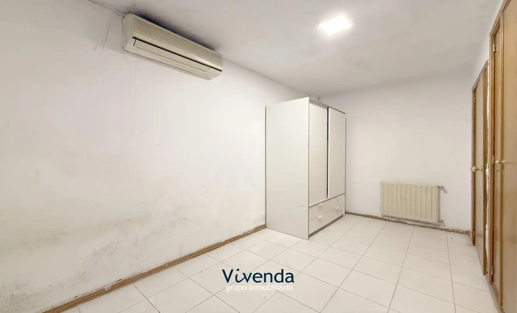 Casa adosada en venta en Madrid con Aire acondicionado, Calefacción y Trastero