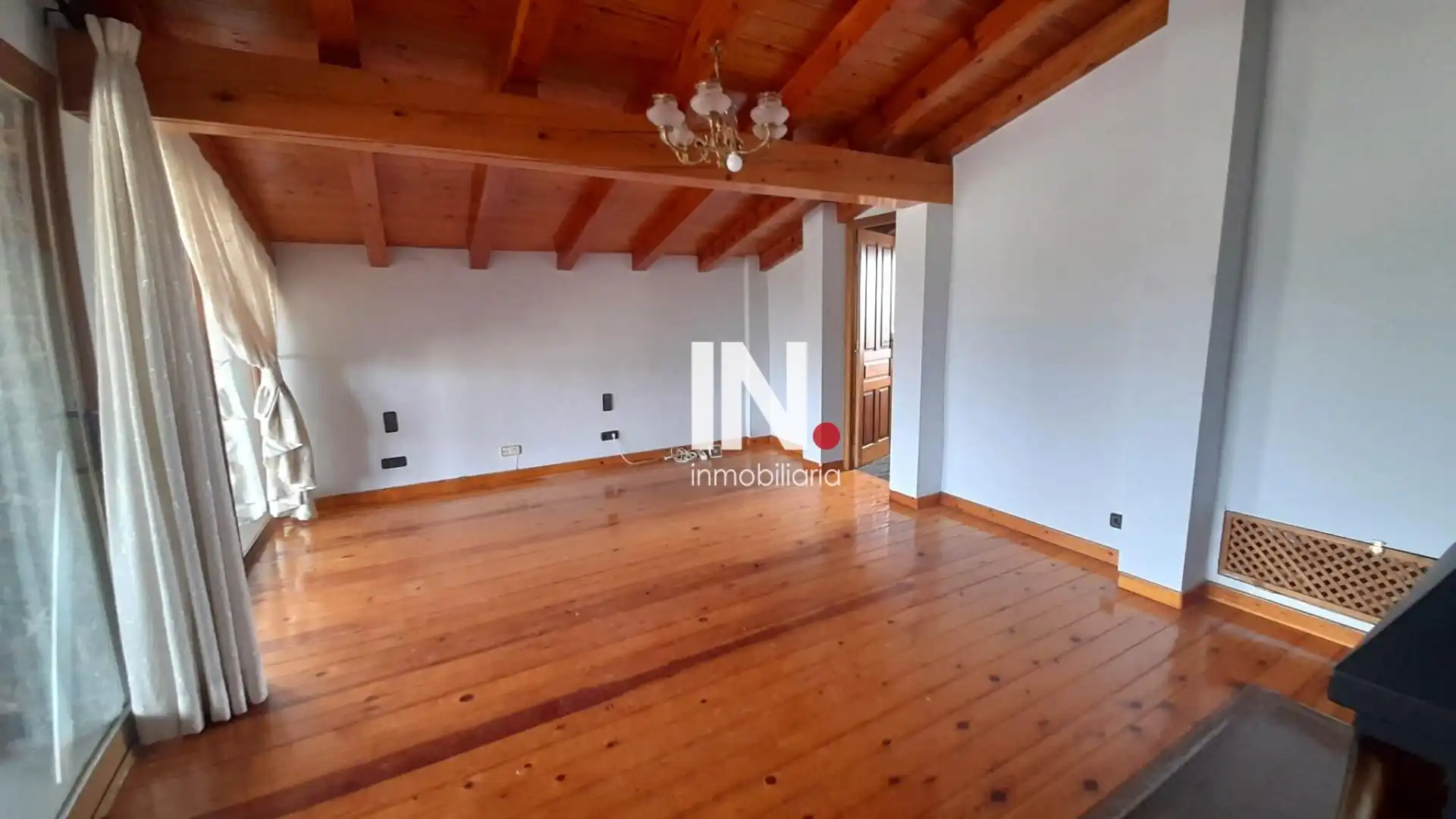 Sala d'estar de Casa o xalet en venda en Alpicat amb Calefacció i Jardí privat