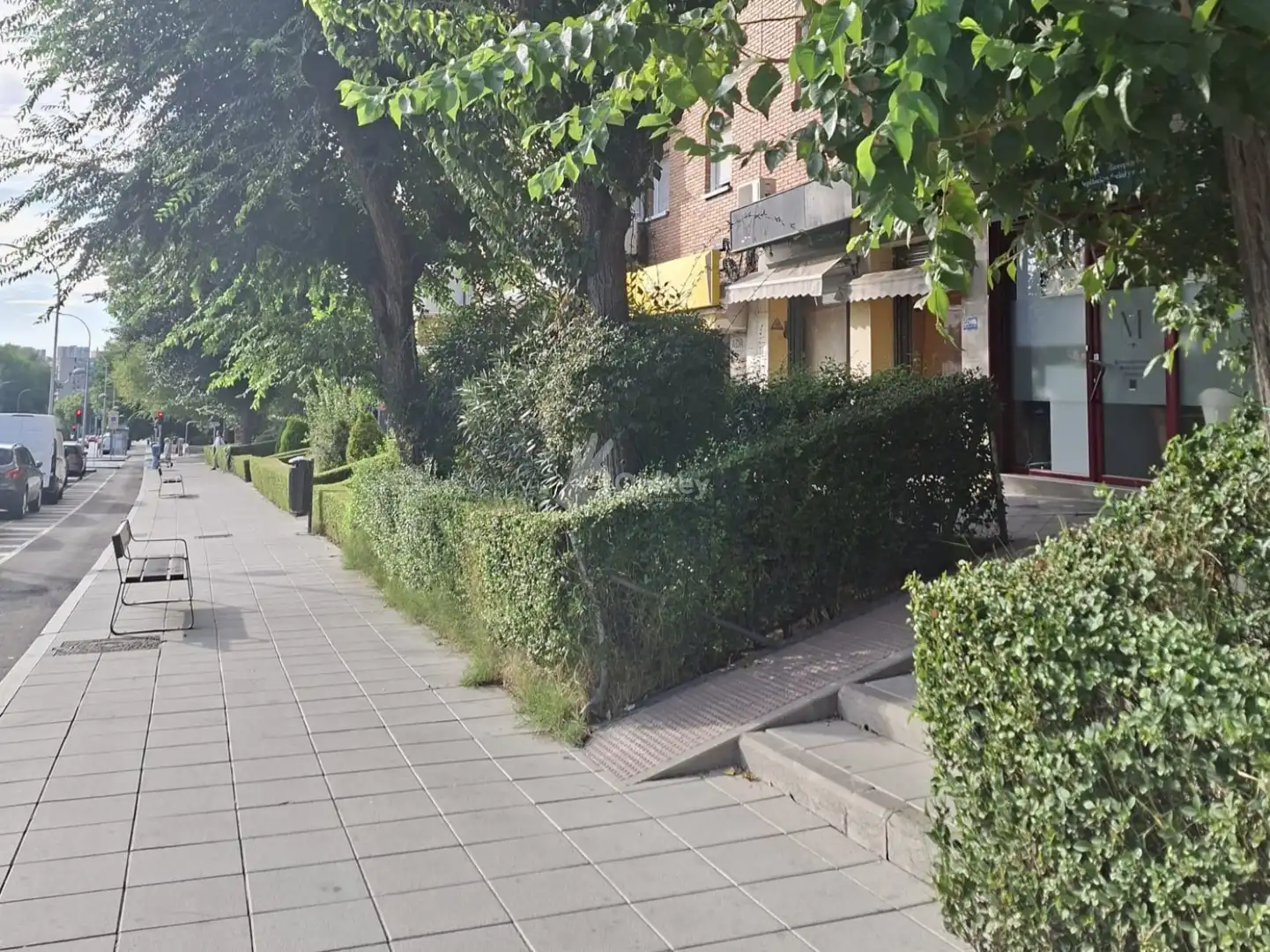 Vista exterior de Local de alquiler en Madrid