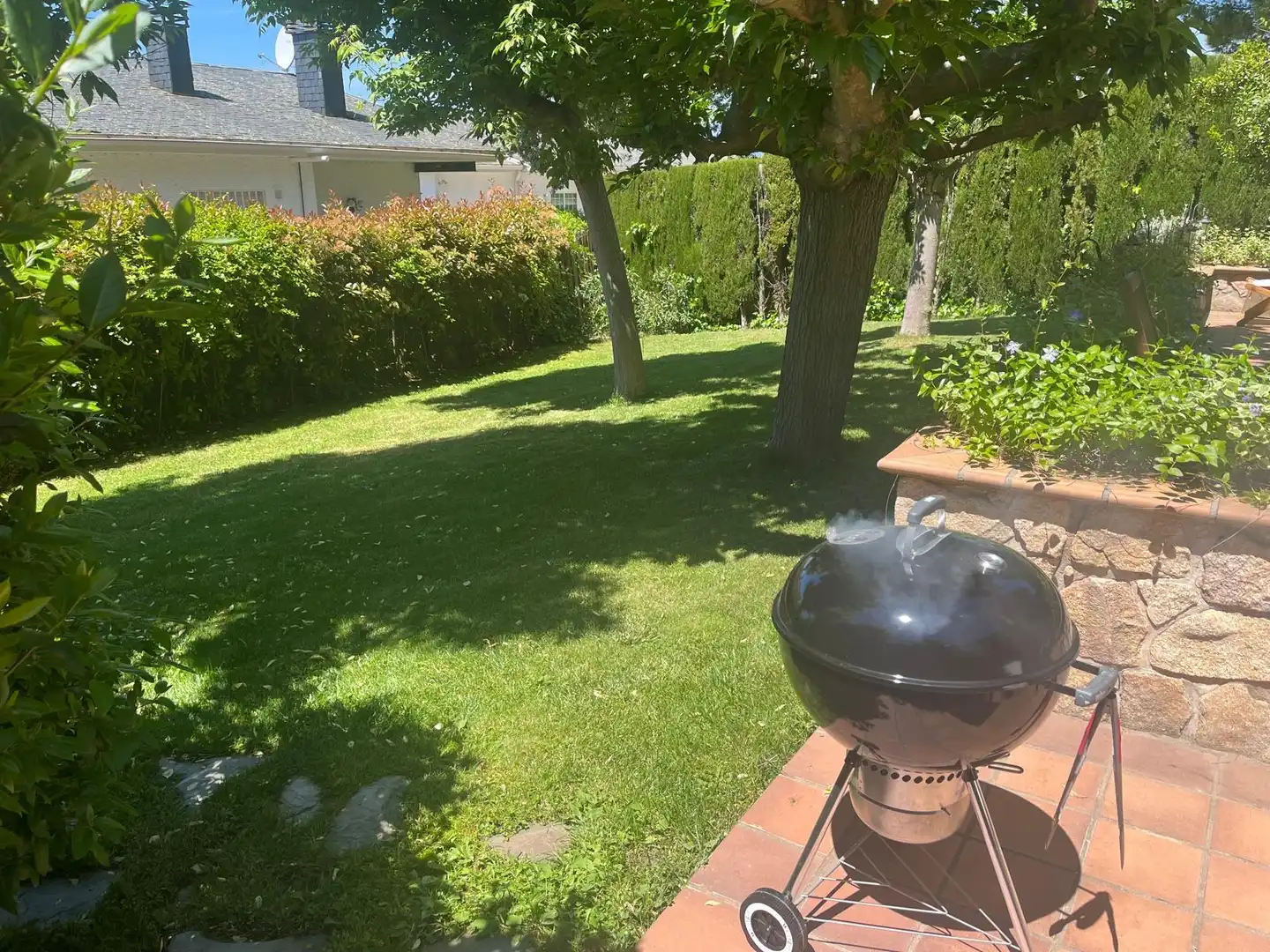 Garden of Detached homes for rent in La Navata