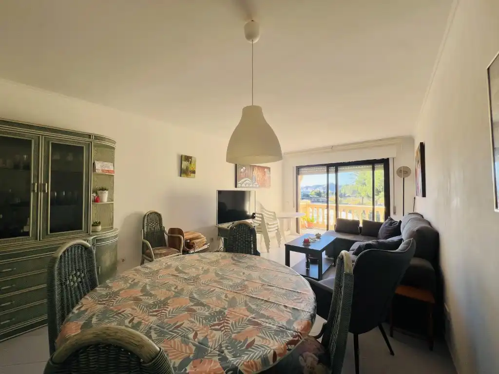 Sala de estar de Apartamento de alquiler en Calvià con Aire acondicionado, Terraza y Piscina
