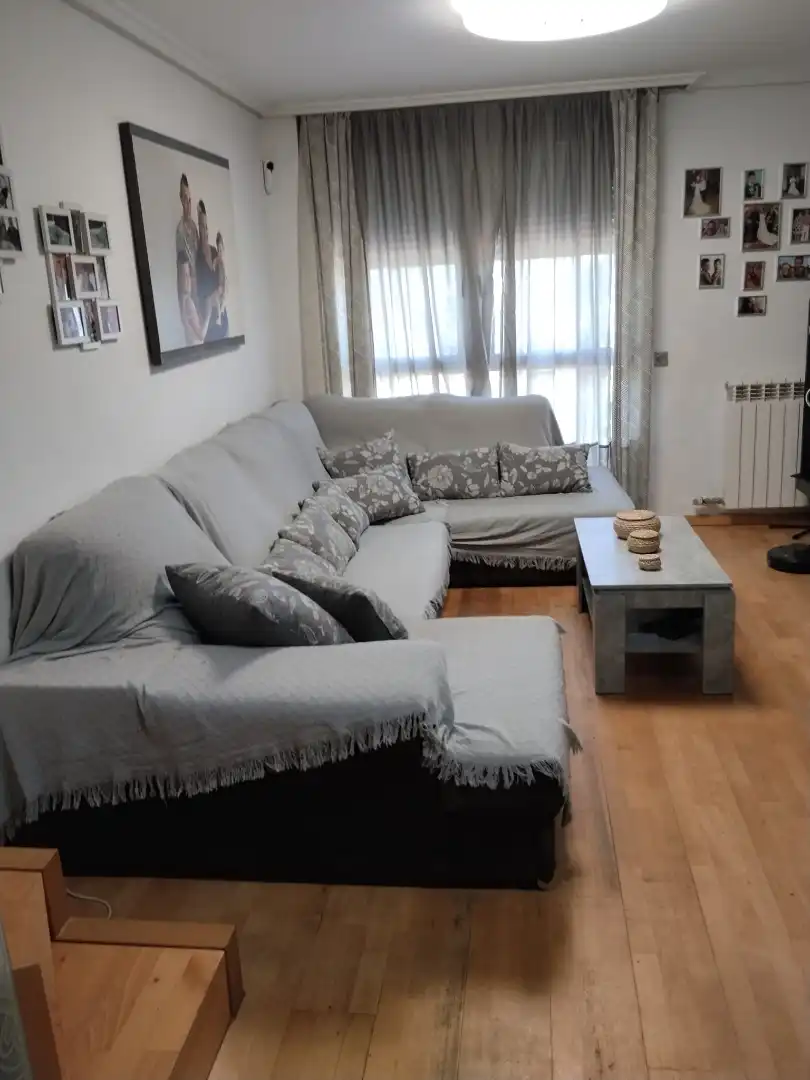 Sala de estar de Dúplex en venta en Cadrete con Aire acondicionado, Calefacción y Parquet