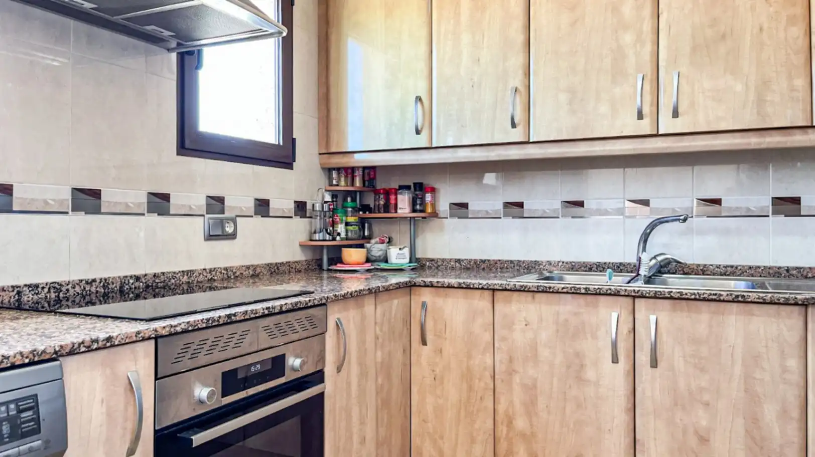 Detached house with garden for sale in Las Marinas / Les Marines, imagen 6