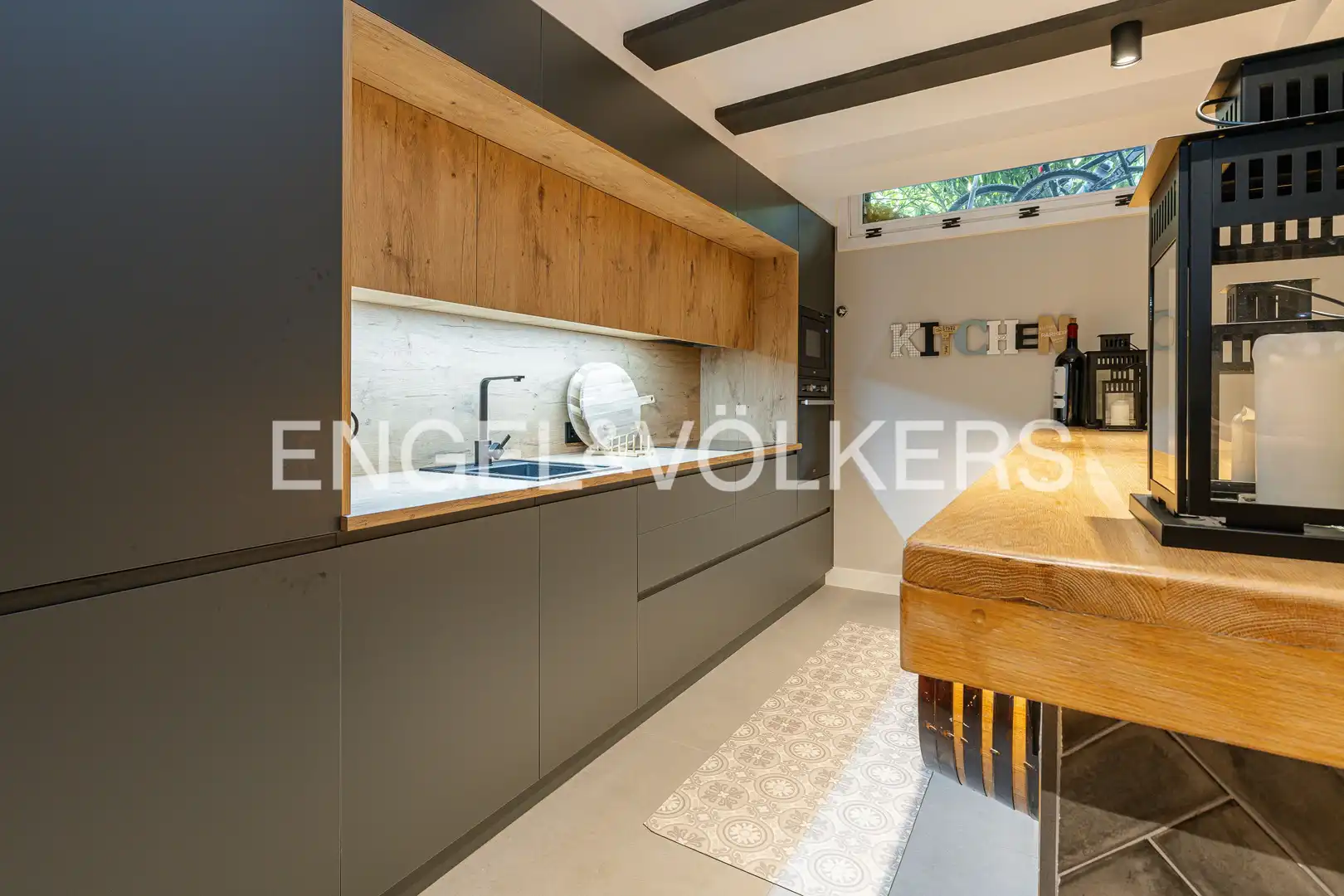 Cocina de Casa o chalet en venta en Boadilla del Monte con Aire acondicionado, Calefacción y Jardín privado