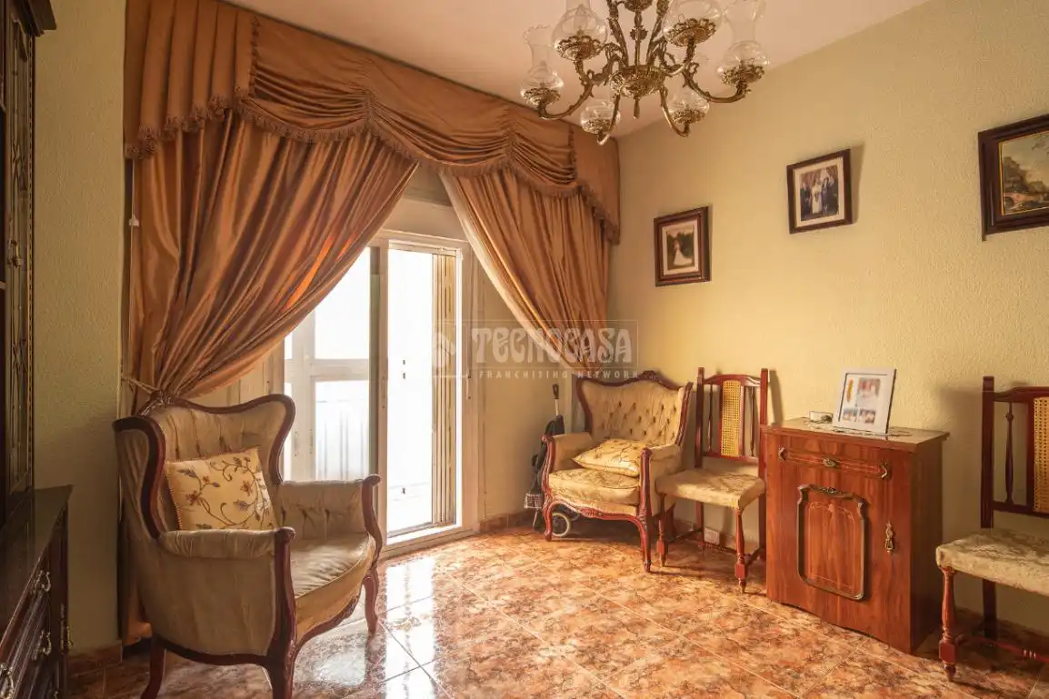 Flat with terrace for sale in C. Séneca, imagen 2