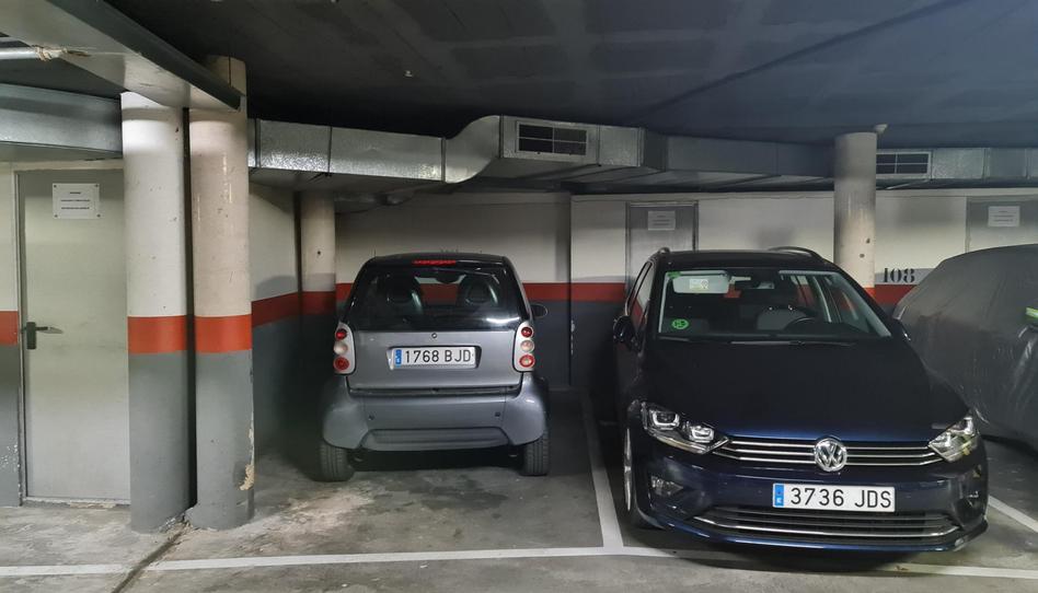 Photo 1 of Garage to rent in Calle Saragossa, Can Bou, Barcelona