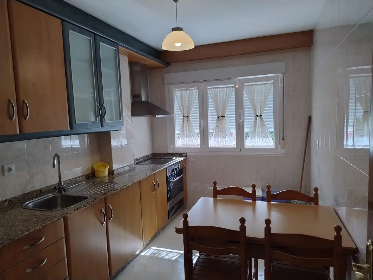 Kitchen of Flat for rent in Val do Dubra  with Heating, Furnished and Oven